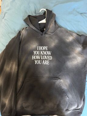 SIZE L Black Graphic Hoodie "I Hope You Know How Loved You Are"